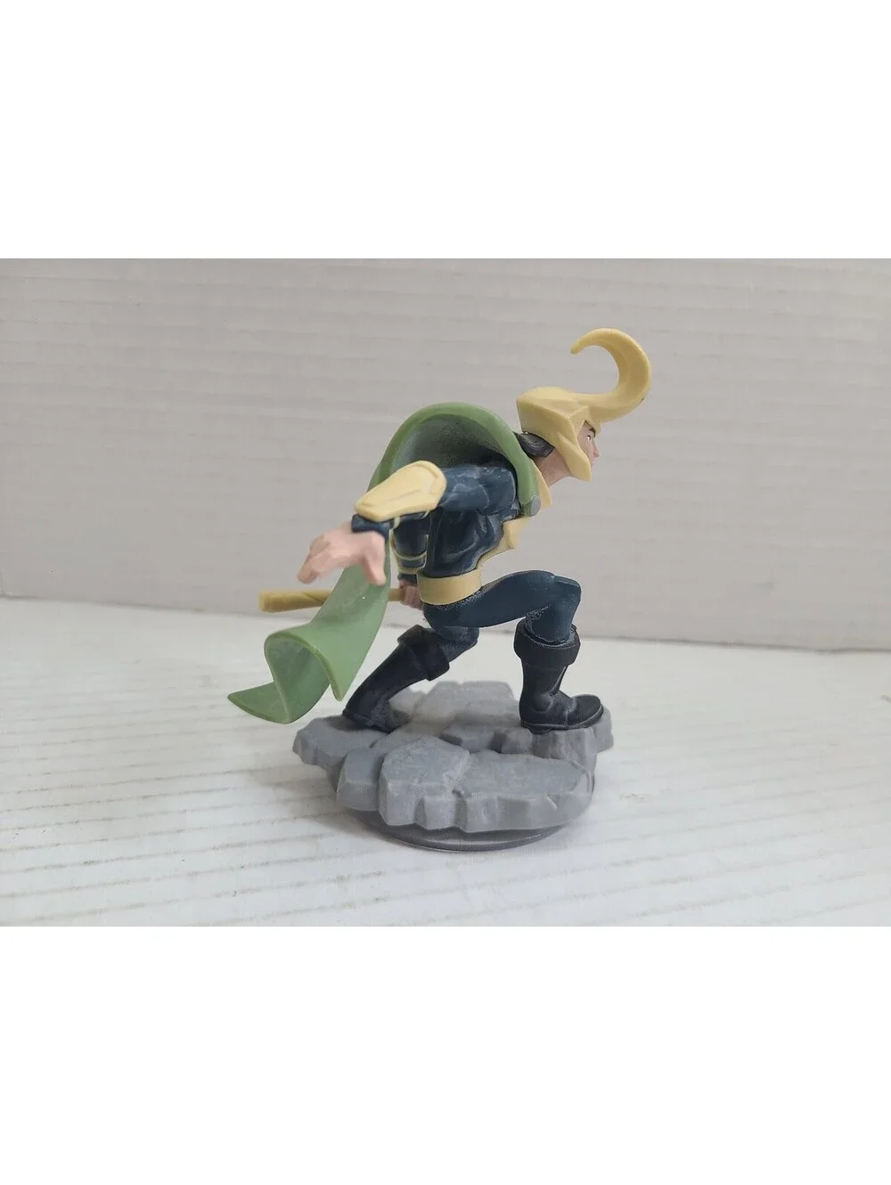 Disney Infinity 2.0 Edition Marvel Loki Character Game Piece